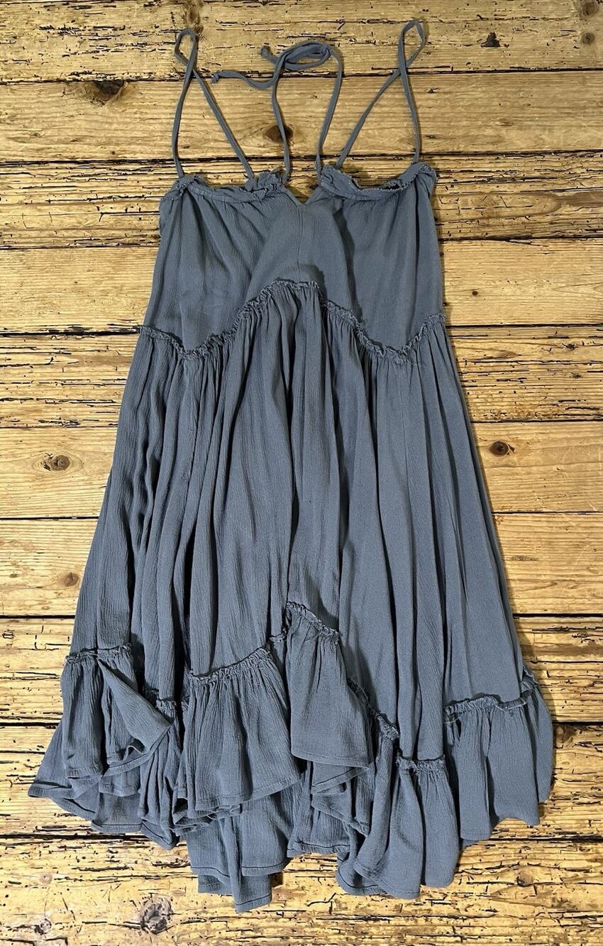 Wishlist Women’s Size M Blue Tiered Baby Doll Dress